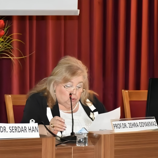 Prof. Dr. Zehra Odyakmaz